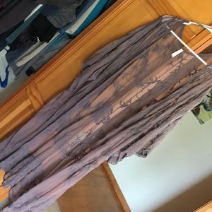 Grey lace kimono Nanamacs - m/L never worn